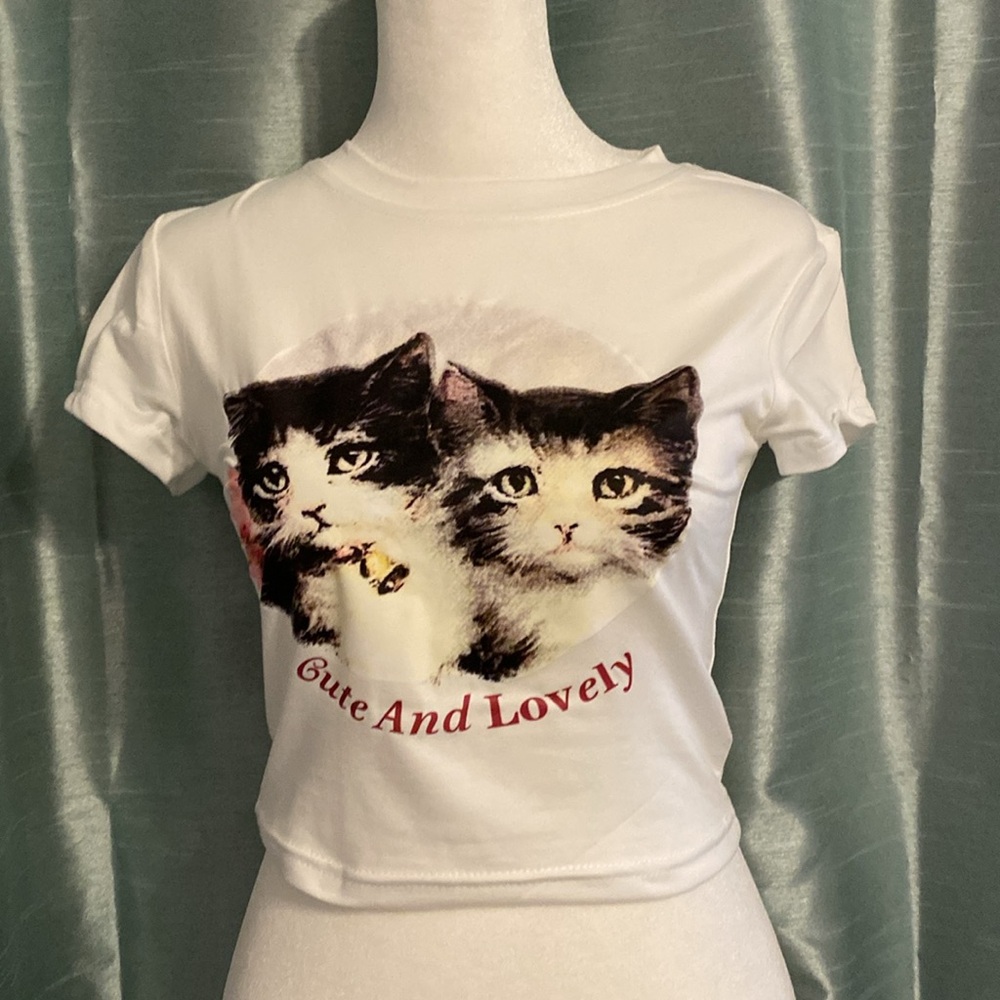 Cute & Lovely cat shirt